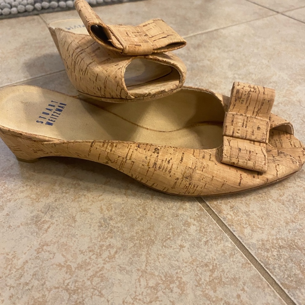Stuart Weitzman Tan Flats for Effortless Elegance